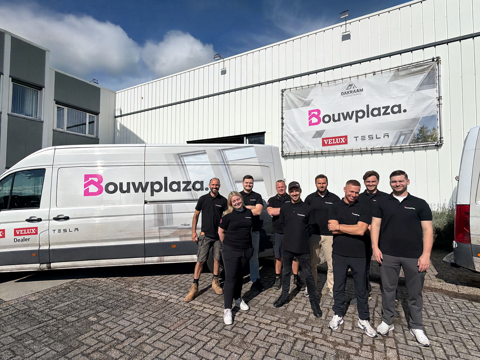 Het team van Bouwplaza en Thuisbatterijplaza voor de vestiging in Leiderdorp