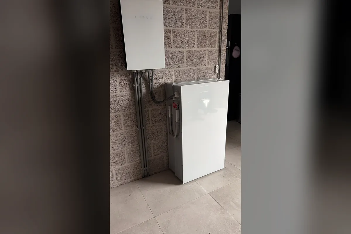 De allereerste Tesla Powerwall 3P van Nederland is geplaatst
